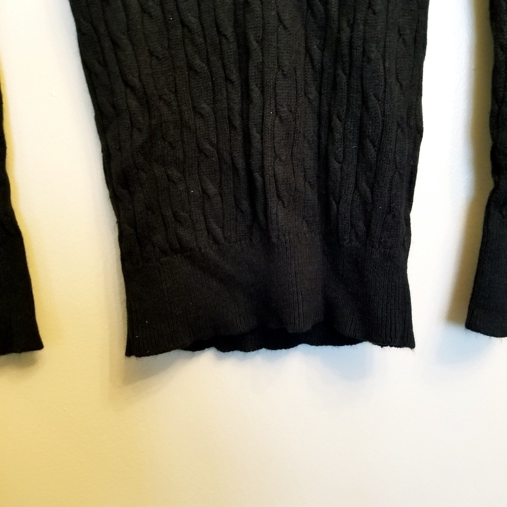 3 for $20. Sweater from GAP. Size XS - Picture 4 of 5